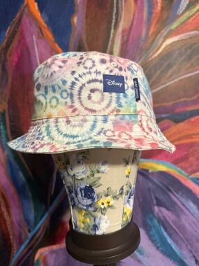 WDW Disney Spirt Jersey Multicolor Tie-Dye Reversible Bucket Hat